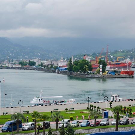 Anadolu Star Hotel & Casino Батуми Экстерьер фото