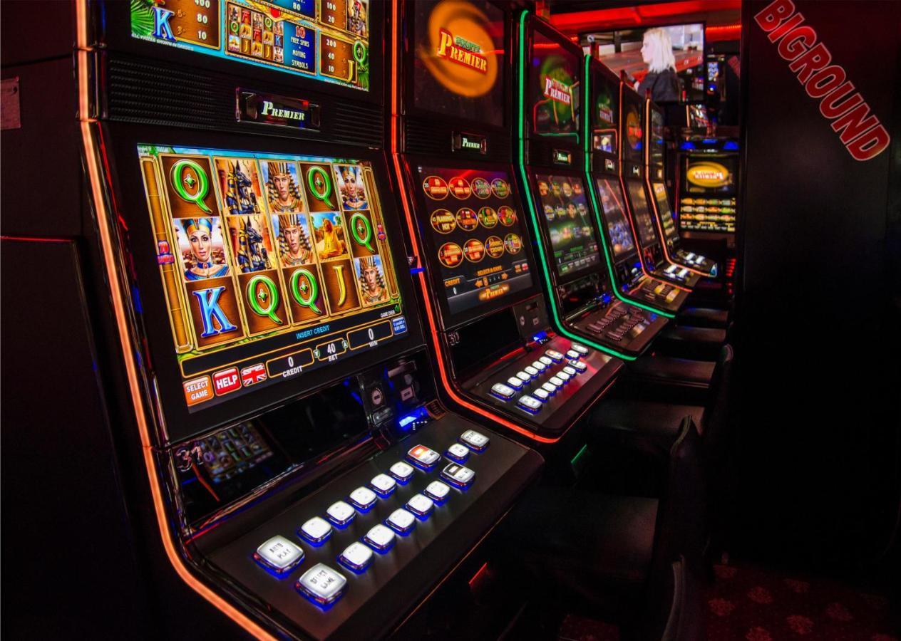 Anadolu Star Hotel & Casino Батуми Экстерьер фото