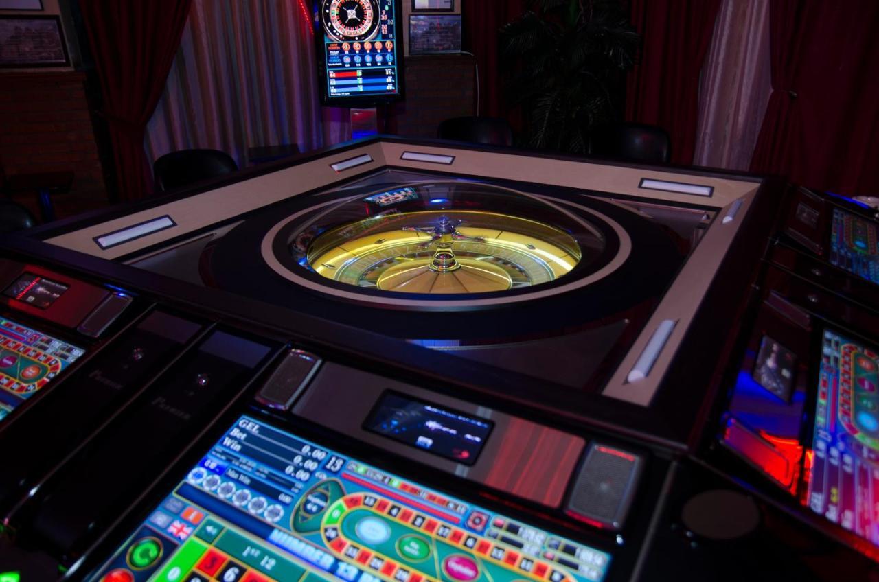 Anadolu Star Hotel & Casino Батуми Экстерьер фото